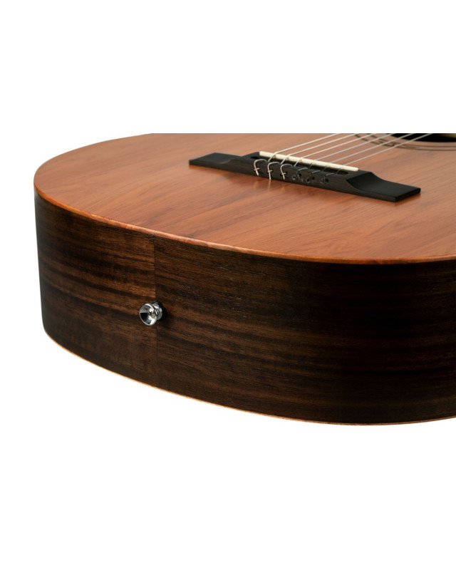 Ortega R16PC Traditional Series 4/4 Nylon String Guitar 6-String - Natural Cedar