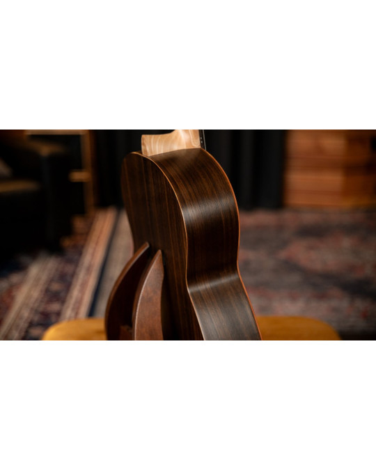 Ortega R16PC Traditional Series 4/4 Nylon String Guitar 6-String - Natural Cedar