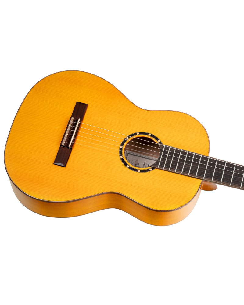 Ortega R170F Family Series Pro 4/4 Classical Guitar 6 String - Solid North American Spruce + Gig Bag