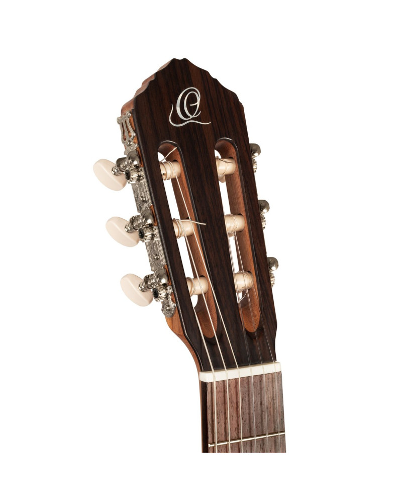 Ortega R18S Traditional Series 4/4 Nylon String Guitar 6-String + Pro Gig Bag