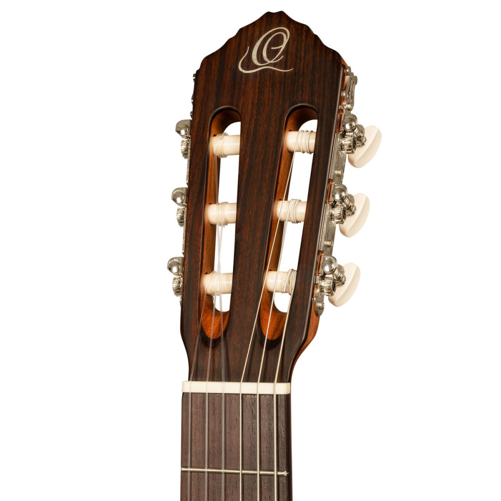 Ortega R18S-L Traditional Series 4/4 size Nylon String Guitar 6-String, lefthanded + Pro Gig Bag