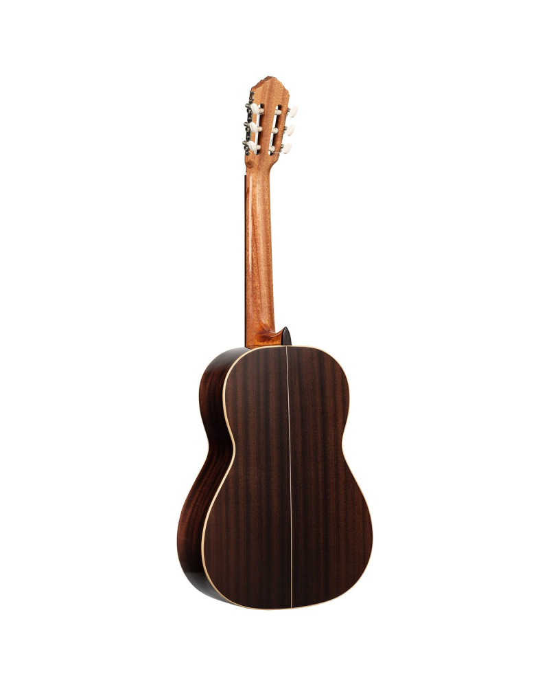 Ortega R19G Traditional Series 4/4 Nylon String Guitar 6-String + Pro Gig Bag