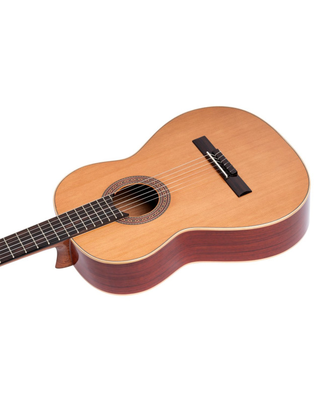 Ortega R200L Traditional Series 4/4 Classical Guitar 6-String Lefty - Natural Cedar + Gig Bag