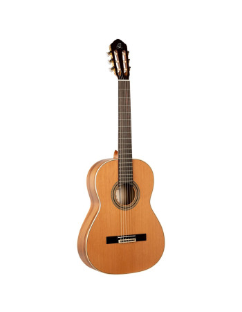 Ortega R20GRG Traditional Series 4/4 Nylon String Guitar 6-String + Pro Gig Bag