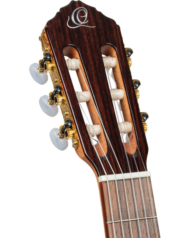 Ortega R20GSNWN Traditional Series 4/4 Nylon String Guitar 6-String + Pro Gig Bag
