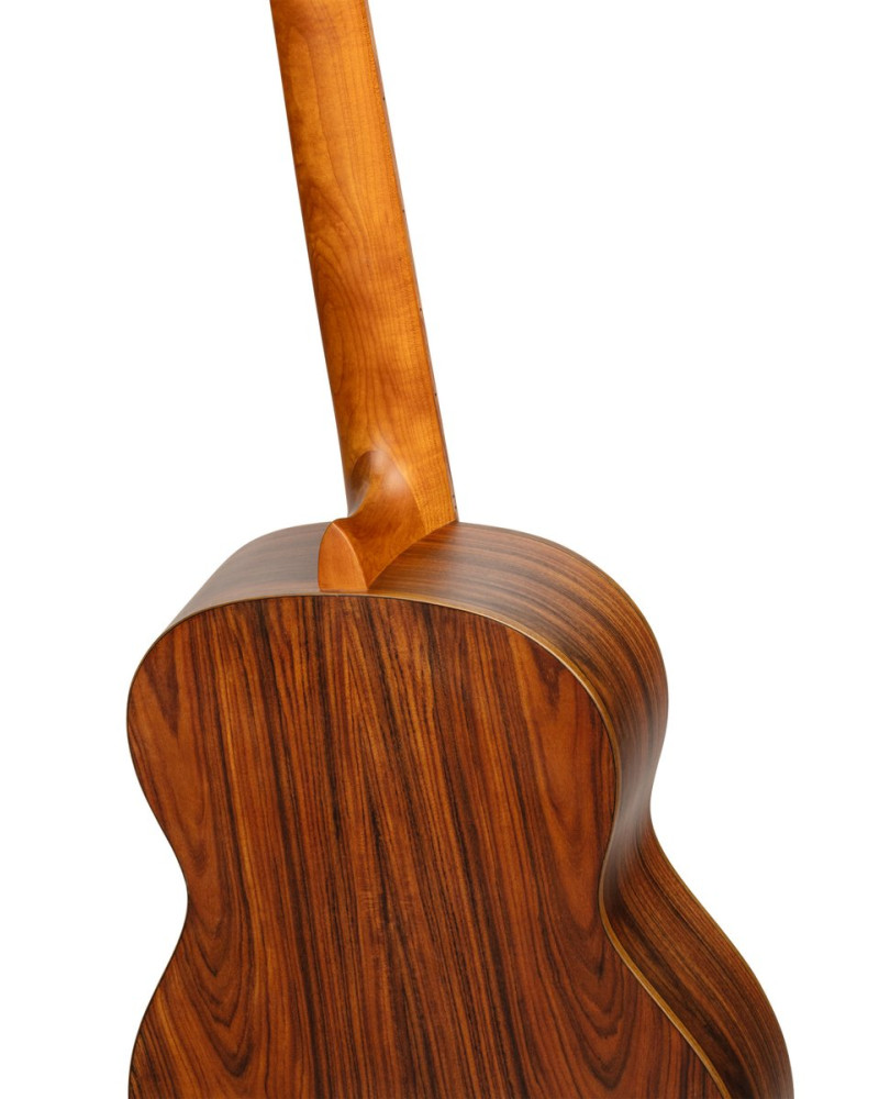 Ortega R24RO Thermo Series 4/4 Nylon String Guitar 6-String + Pro Gig Bag