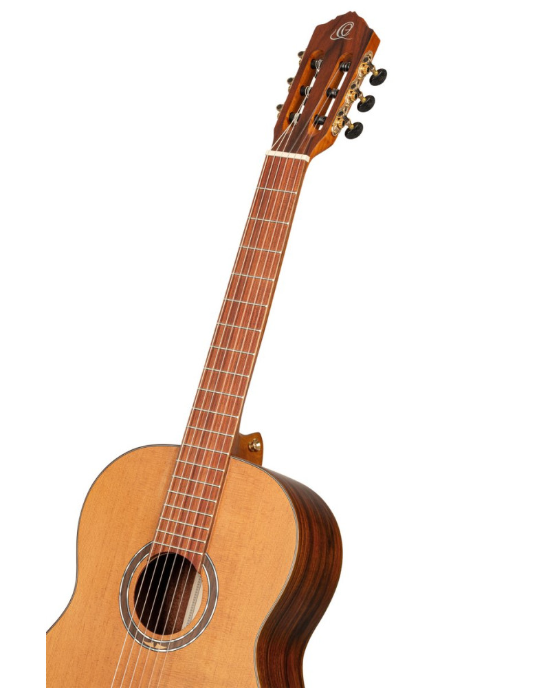 Ortega R24RO Thermo Series 4/4 Nylon String Guitar 6-String + Pro Gig Bag
