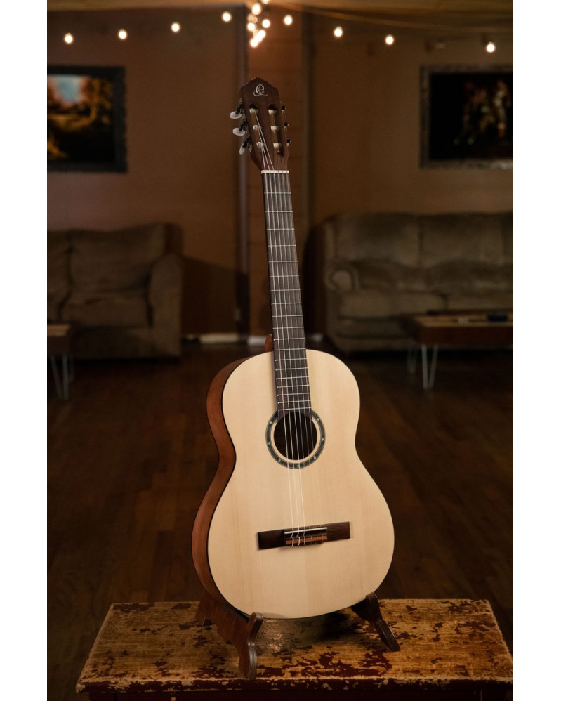 Ortega R55 Student Series Pro 4/4 Classical Guitar 6-String - Natural