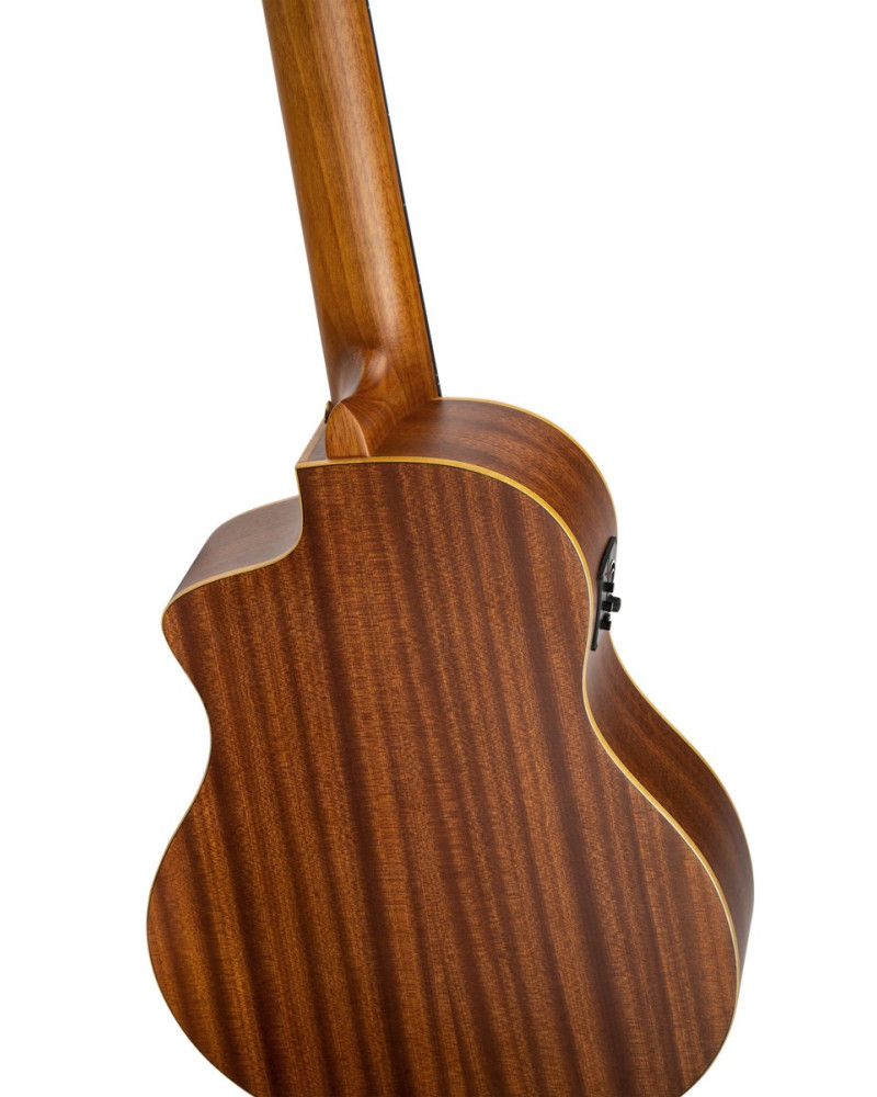 Ortega RCE133-7 Family Series Pro Classical Guitar 7 String - Solid Spruce / Sapele Natural + Gig Bag