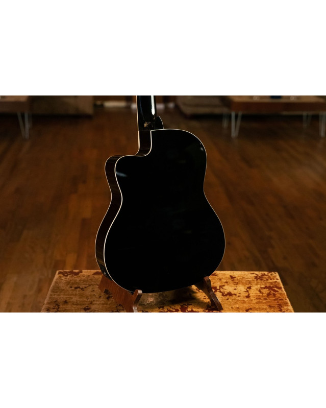 Ortega RCE141BK Family Series Pro 4/4 Classical Guitar 6 String - Solid Spruce / Mahogany Black + Gig Bag