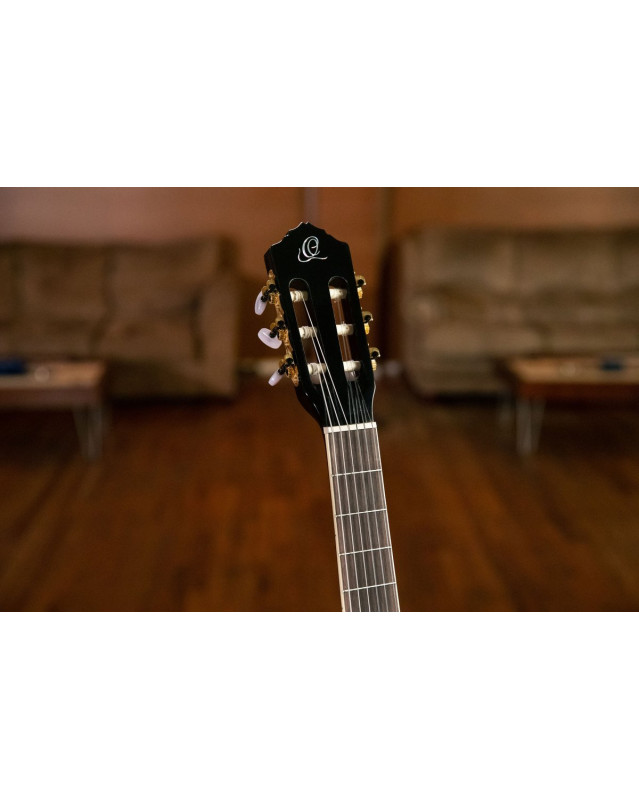Ortega RCE145BK Family Series Pro 4/4 Classical Guitar 6 String - Solid Spruce / Mahogany Black + Bag