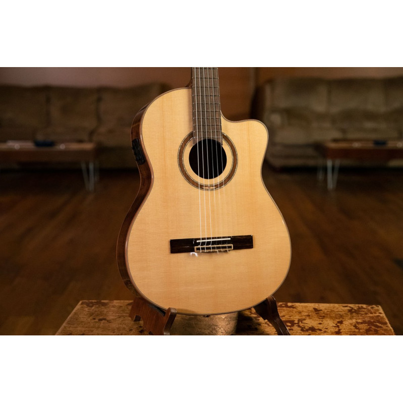 Ortega RCE158SN Performer Series 4/4 Classical Guitar 6-String - Natural + Gig Bag