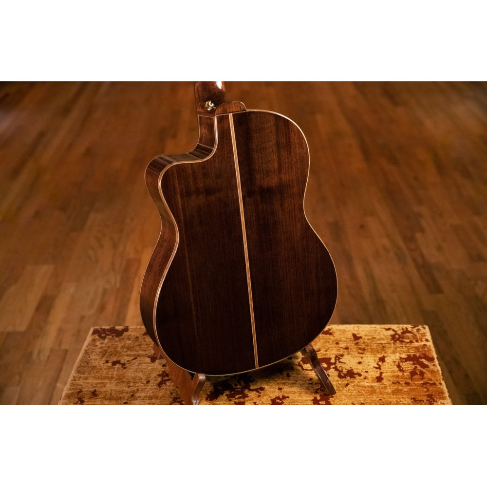 Ortega RCE158SN-TSB Performer Series 4/4 Classical Guitar 6-String - Tobacco Sunburst + Gig Bag
