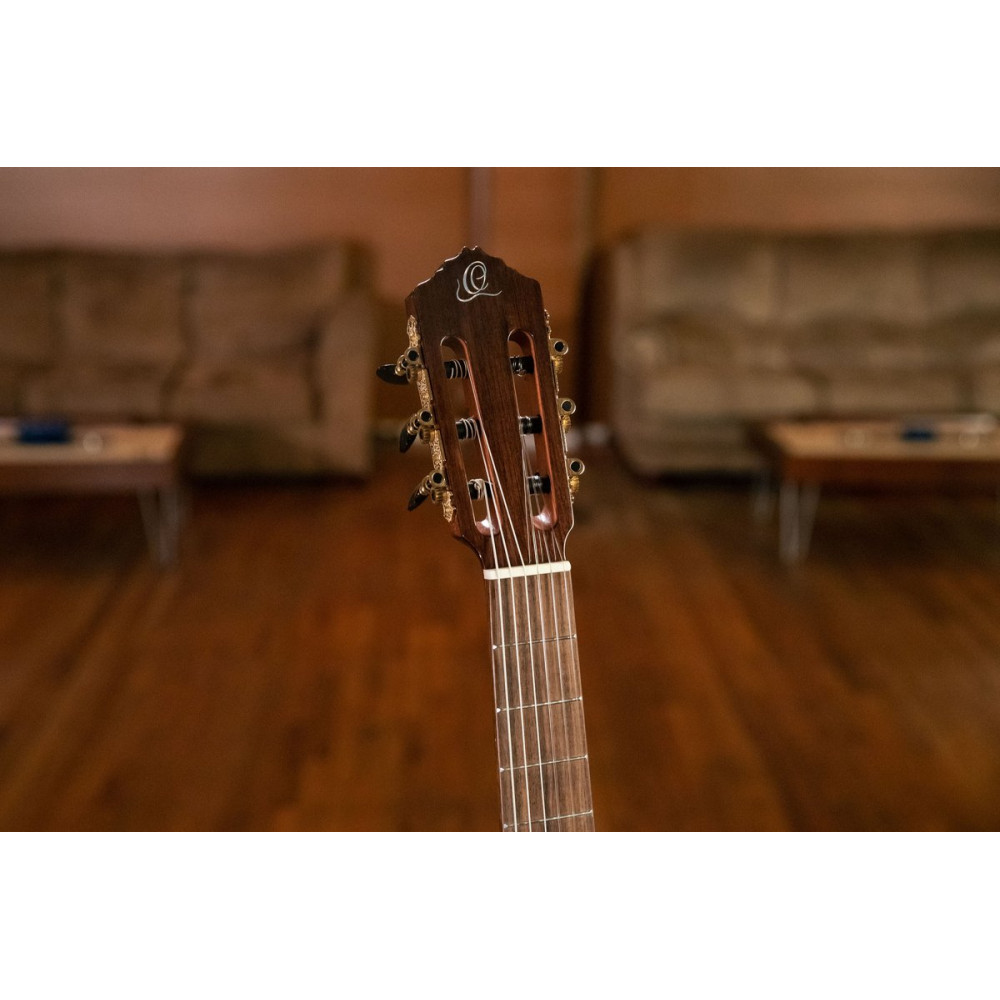 Ortega RCE158SN-TSB Performer Series 4/4 Classical Guitar 6-String - Tobacco Sunburst + Gig Bag