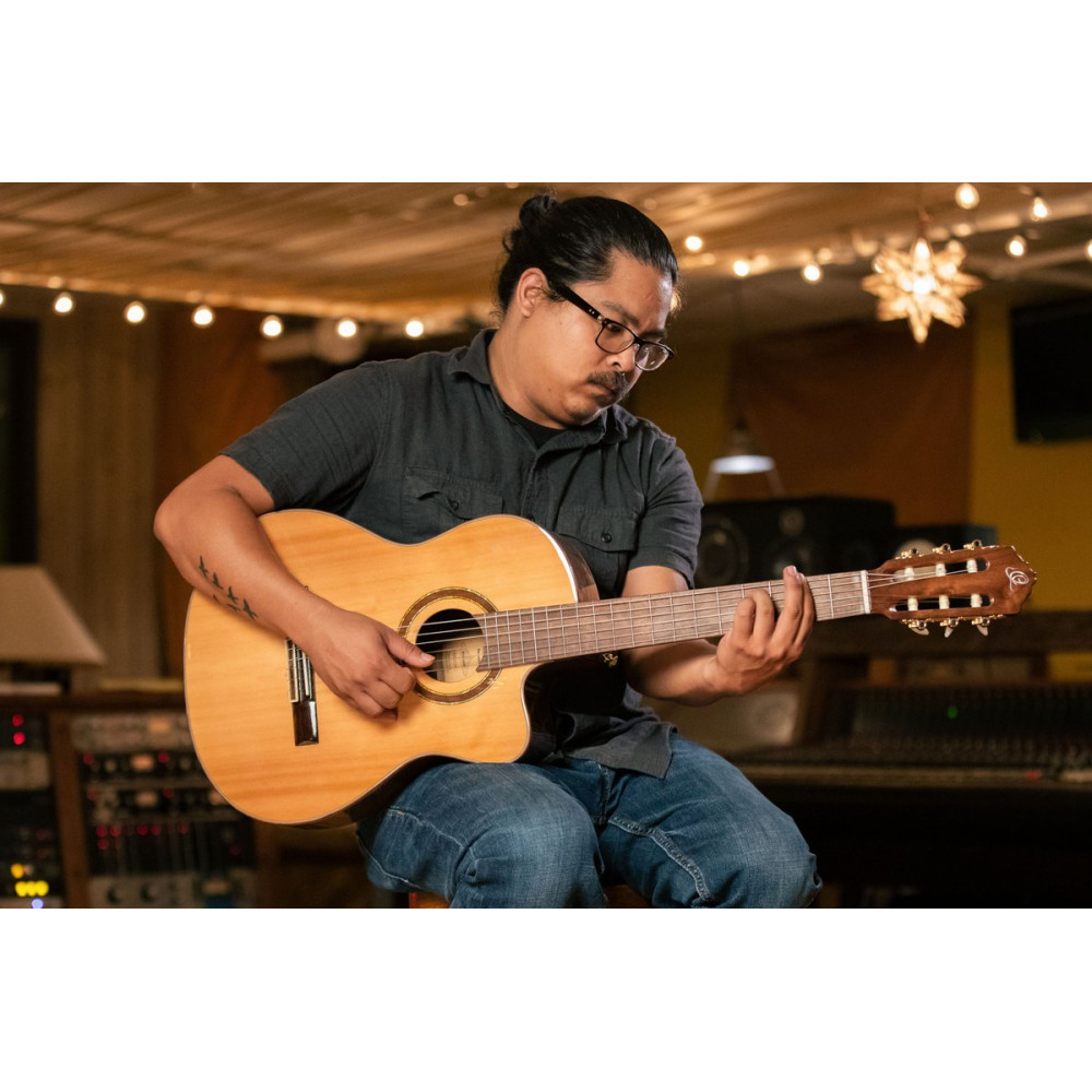 Ortega RCE159SN Performer Series 4/4 Classical Guitar 6-String - Natural + Gig Bag