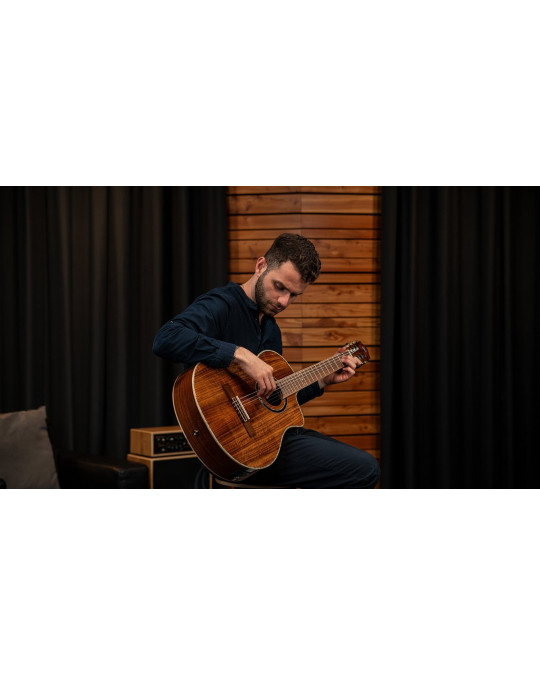 Ortega RCE30TH-ACA 30th Anniversary Series 4/4 Nylon String Guitar 6-String - Natural + Gig Bag