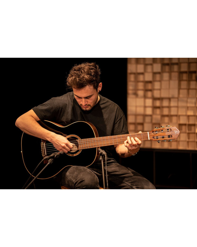 Ortega RE238SN-BKT Performer Series 4/4 Classical Guitar 6-String - Black + Gig Bag