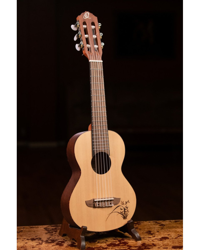 Ortega RGL5 Mini Travel Series 1/8 Guitar 6-String - Natural