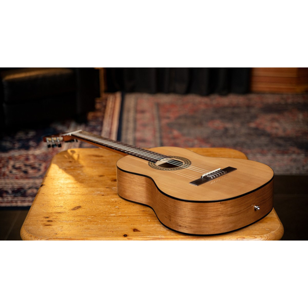 Ortega RPPC44 Picker´s Pack 4/4 Nylon String Guitar 6-String -Beginner Set