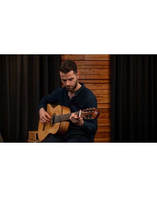 Ortega RPPC44 Picker´s Pack 4/4 Nylon String Guitar 6-String -Beginner Set