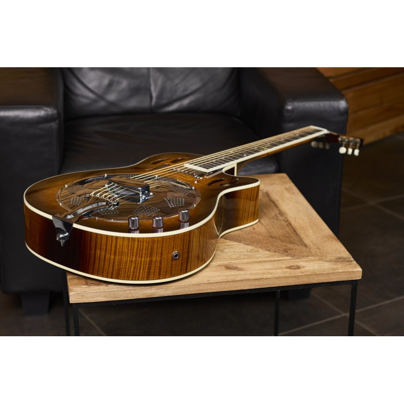Ortega RRG50CE-SSB Americana Series 4/4 Resonator Guitar 6-String + Pro Gig Bag