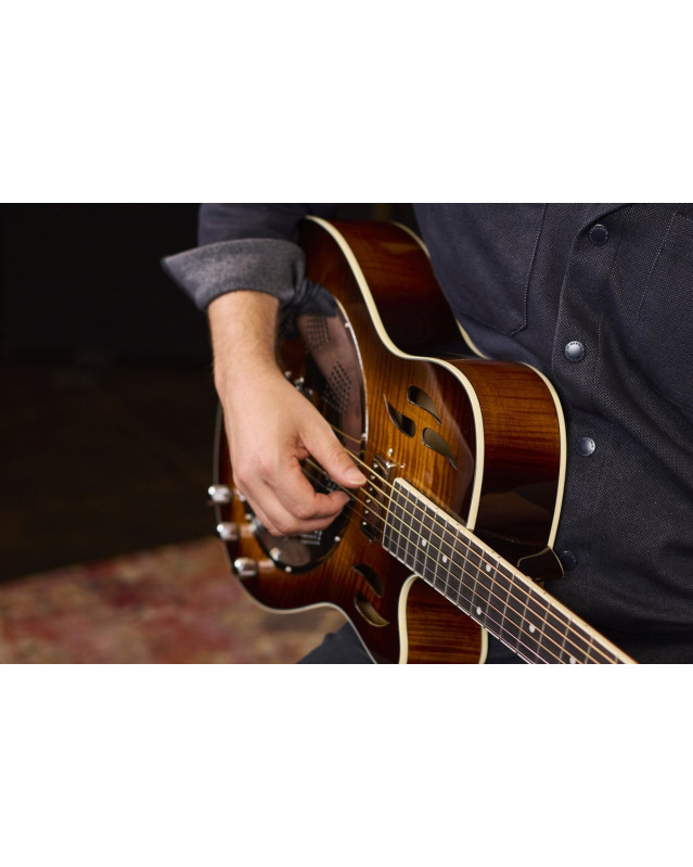 Ortega RRG50CE-SSB Americana Series 4/4 Resonator Guitar 6-String + Pro Gig Bag