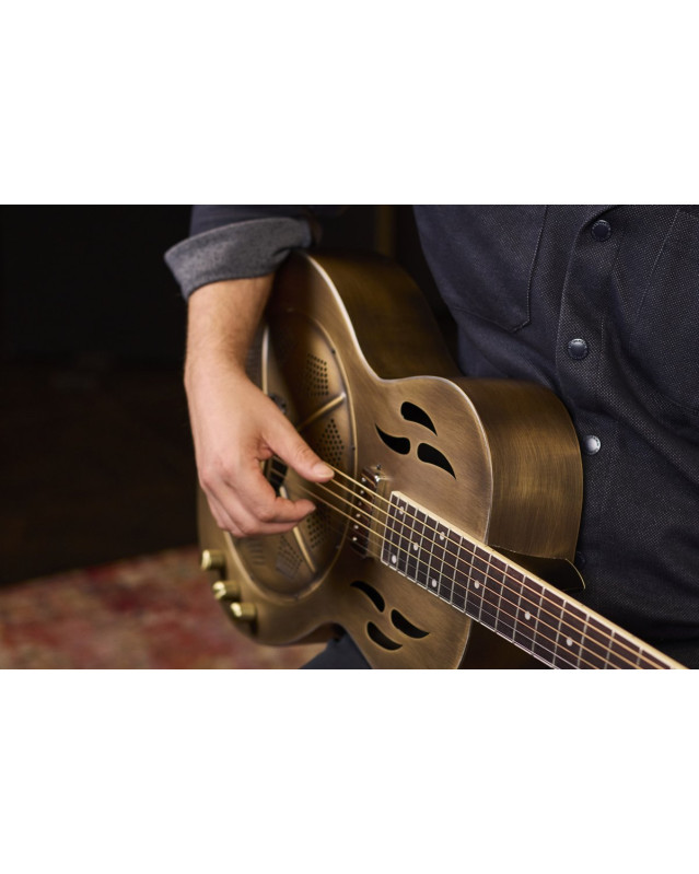 Ortega RRG60E Americana Series 4/4 Resonator Guitar 6-String + Pro Gig Bag