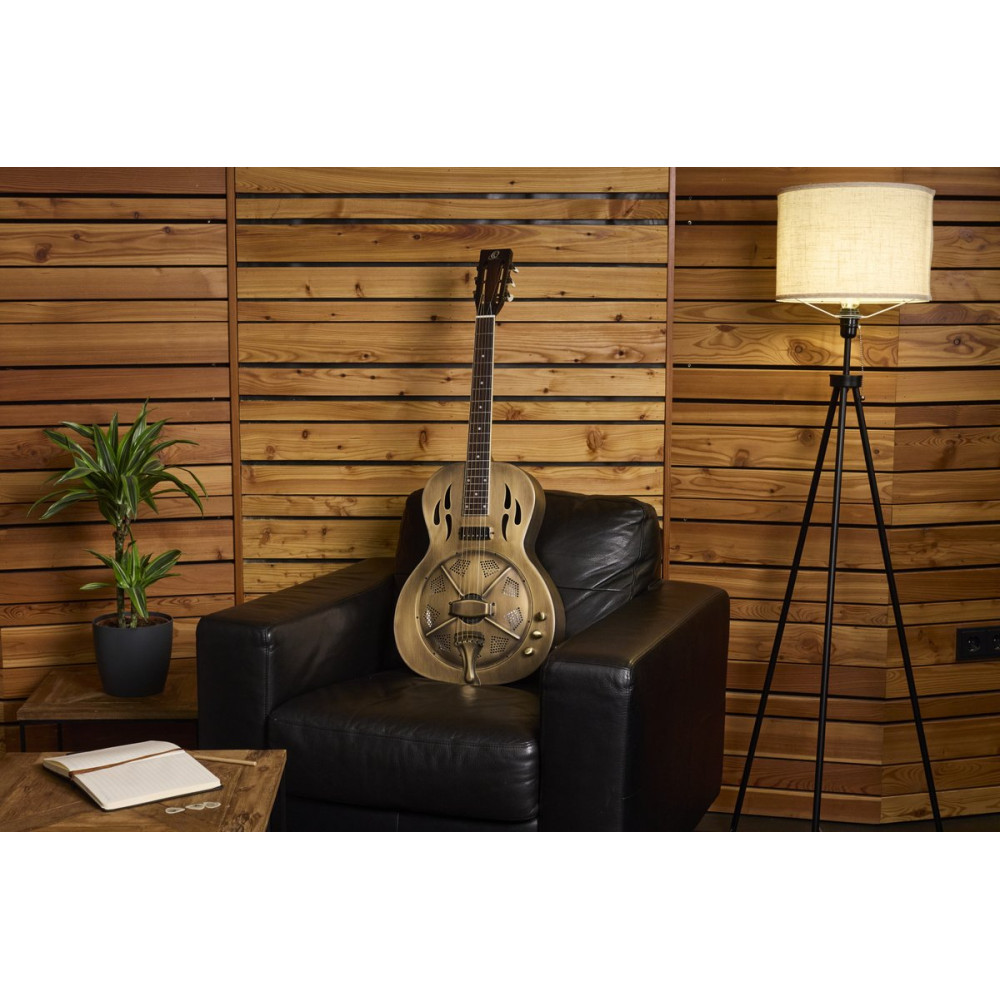 Ortega RRG60E Americana Series 4/4 Resonator Guitar 6-String + Pro Gig Bag