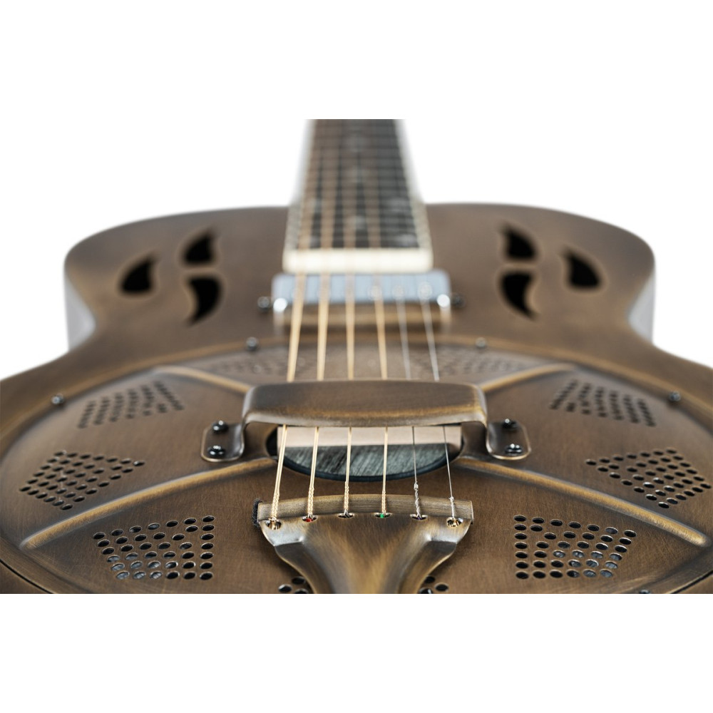 Ortega RRG60E Americana Series 4/4 Resonator Guitar 6-String + Pro Gig Bag
