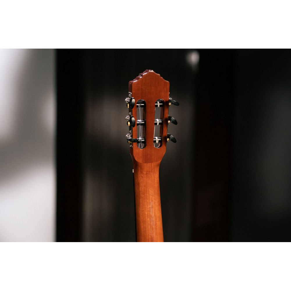 Ortega RST5 Student Series 4/4 Classical Guitar 6-String - Natural