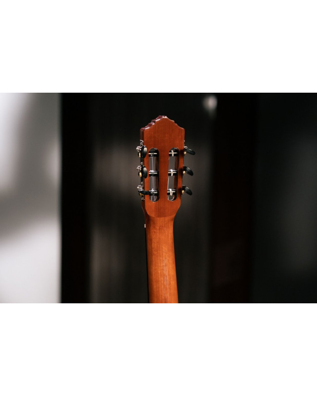 Ortega RST5 Student Series 4/4 Classical Guitar 6-String - Natural