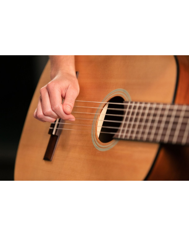 Ortega RST5 Student Series 4/4 Classical Guitar 6-String - Natural