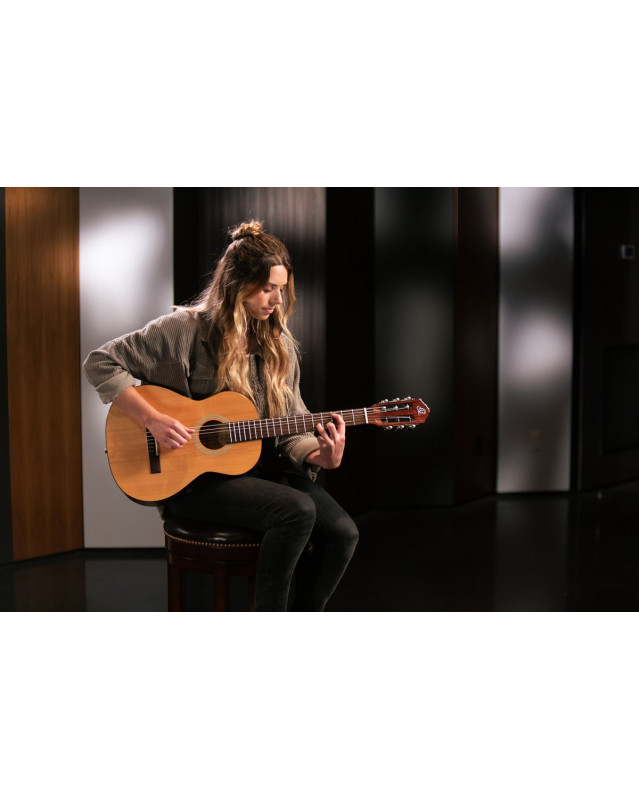 Ortega RST5-3/4 Student Series 3/4 Classic Guitar 6-String - Natural