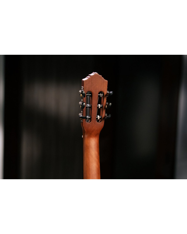 Ortega RST5M Student Series 4/4 Classical Guitar 6-String - Natural