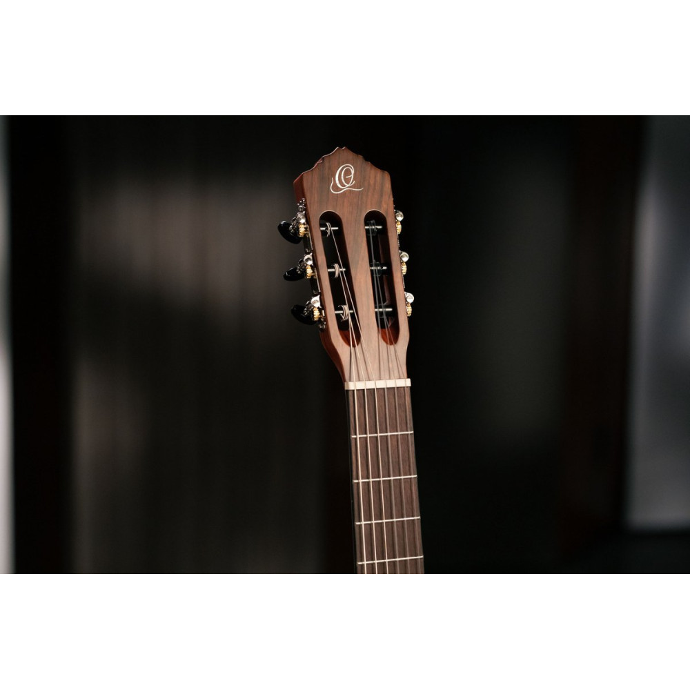 Ortega RSTC5M Student Series 4/4 Classical Guitar 6-String - Natural