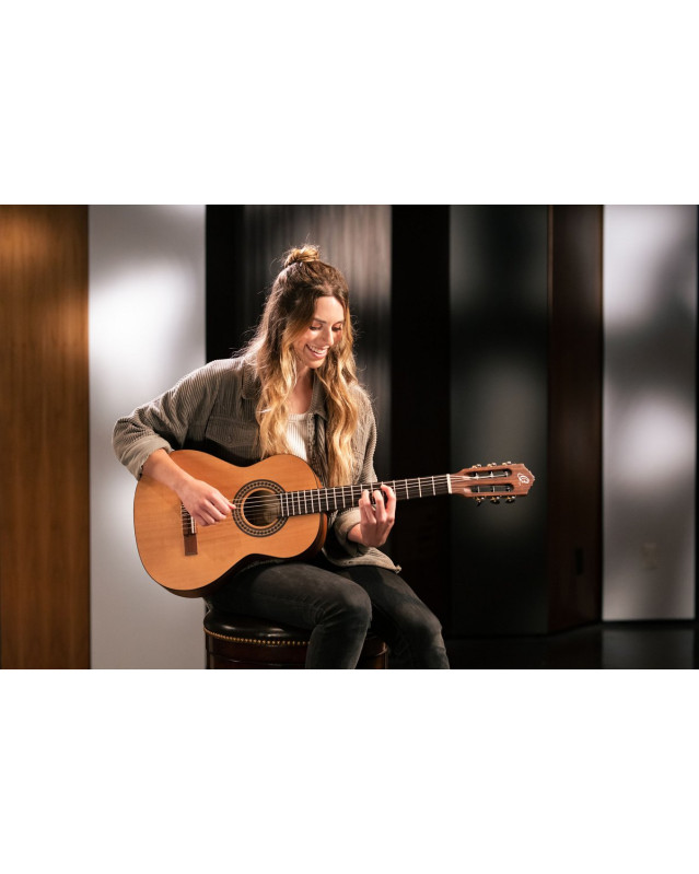 Ortega RSTC5M-3/4 Student Series 3/4 Classical Guitar 6-String - Natural