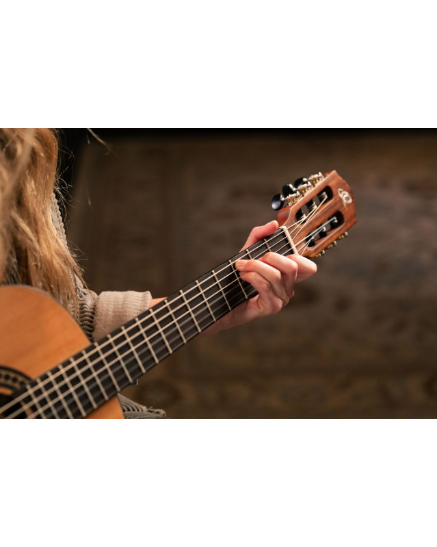 Ortega RSTC5M-3/4 Student Series 3/4 Classical Guitar 6-String - Natural