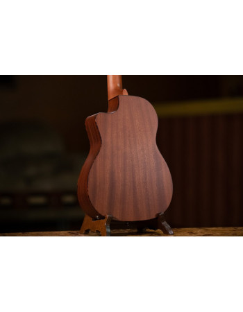 Ortega RU5CE-BA Bonfire Series Preamp Baritone Ukulele 4 String - Spruce/Sapele Natural