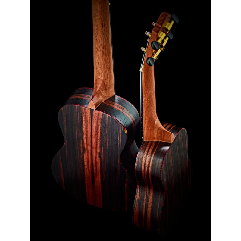Ortega RUEB-CC-L Timber Series Concert Ukulele 4 String Lefty - Ebony Natural + Bag