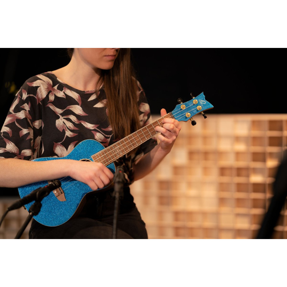 Ortega RUEL-MBL Element Series Concert Ukulele 4 String - Spruce / Catalpa Metallic Blue + Bag