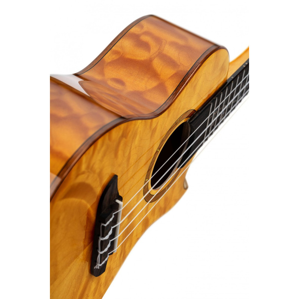Ortega RUET-QMA Elite Series Concert Ukulele 4 String - Quilted Maple Natural + Bag