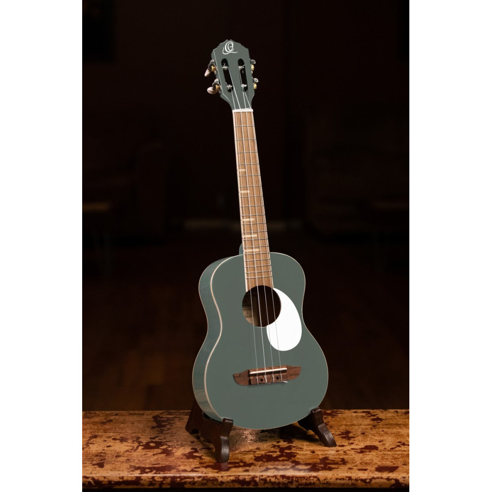 Ortega RUGA-PLT Gaucho Series Ukulele 4 String - Platinum Grey + Bag