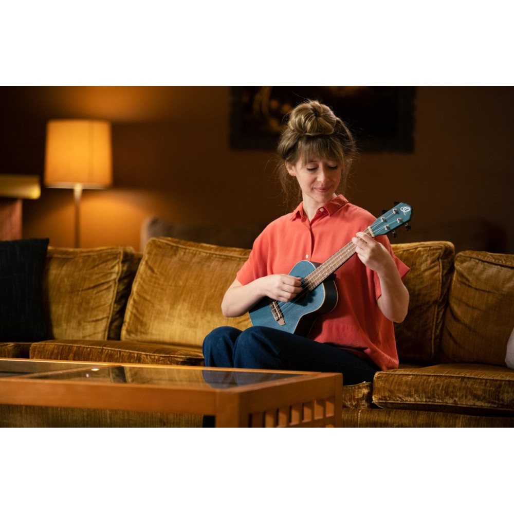 Ortega RUOCEAN Earth Series Concert Ukulele 4 String - Ocean Blue