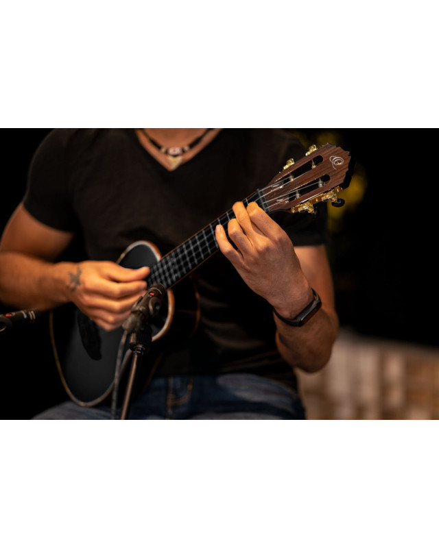Ortega RUOX-CC Onyx Series Concert Ukulele 4 String - Spruce / Mahogany Black + Bag
