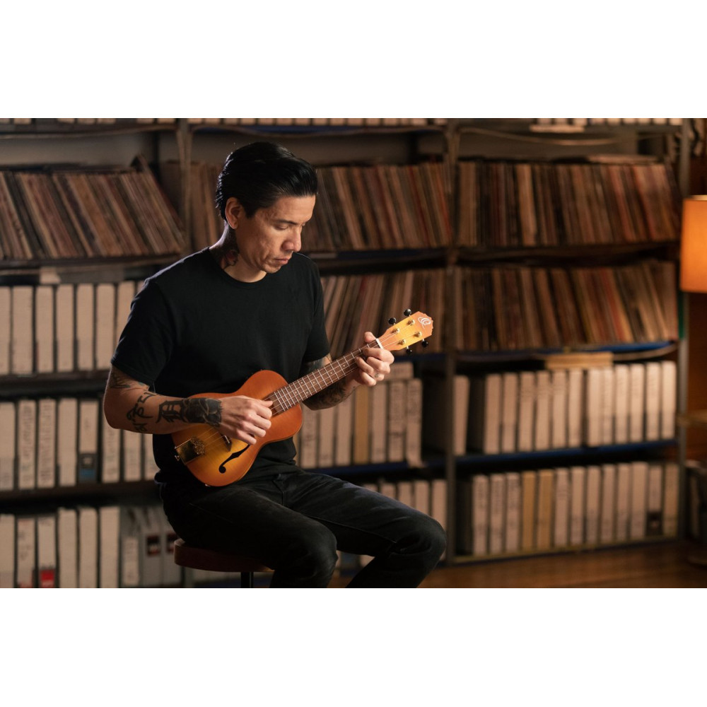 Ortega RUSL-HSB Custom Built Series Concert Ukulele 4 String - Honey Sunburst + Bag