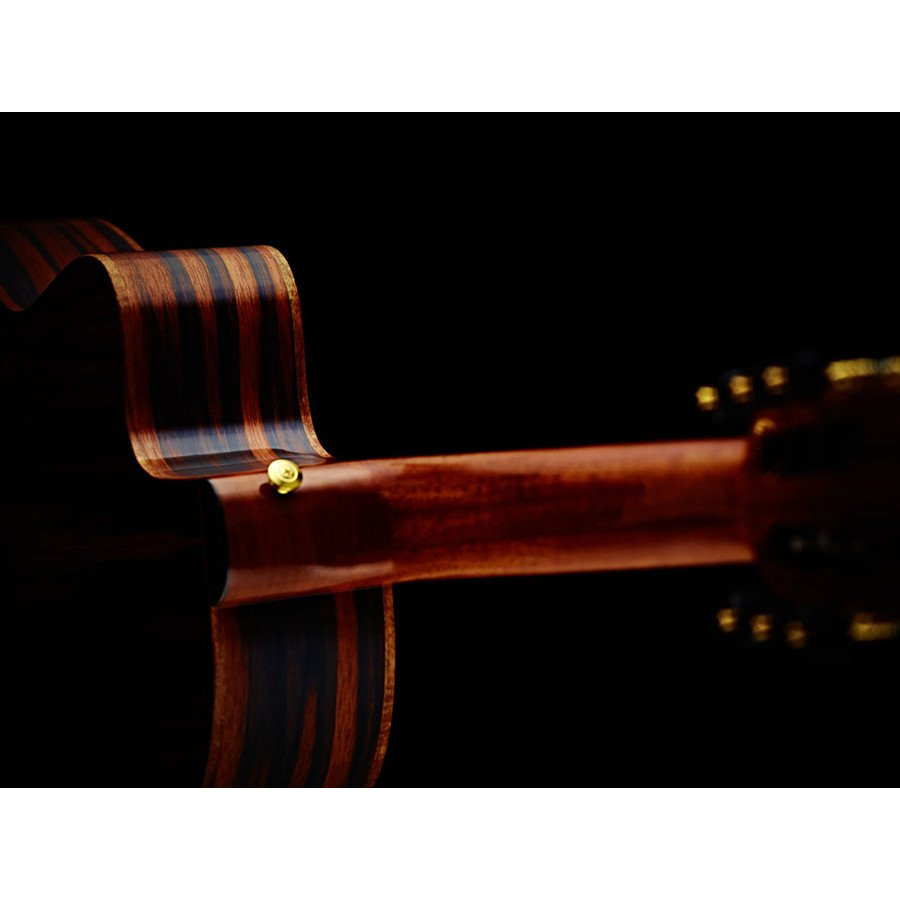 Ortega STRIPEDSU.C/E The Privat Room 4/4 Classical Guitar 6-string - Natural + Gig Bag