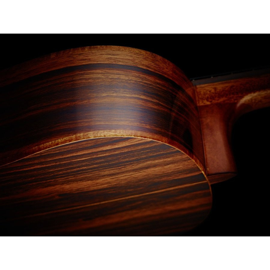 Ortega STRIPEDSU.C/E The Privat Room 4/4 Classical Guitar 6-string - Natural + Gig Bag