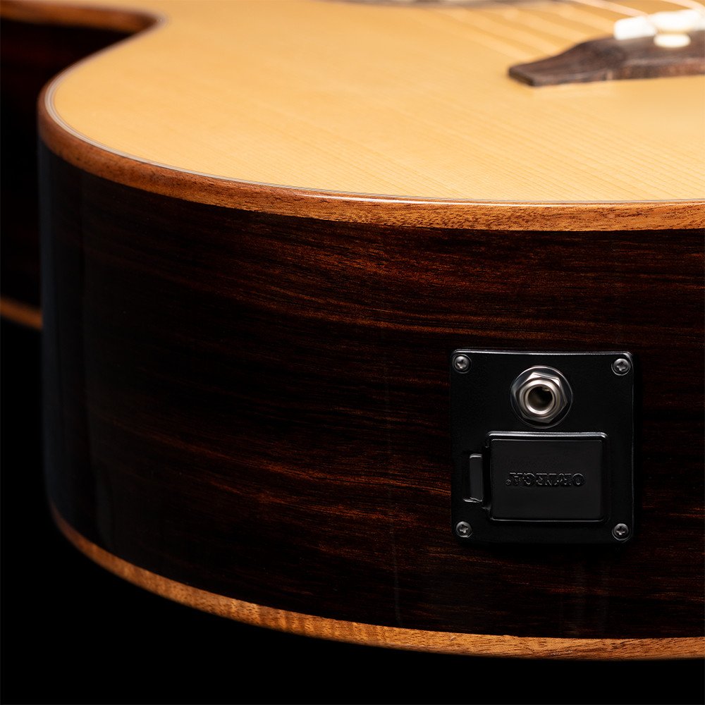 Ortega STRIPSU.ACB-L The Private Room Medium Scale Acoustic Bass 4 String Lefty - Spruce / Striped Ebony Natural + Bag