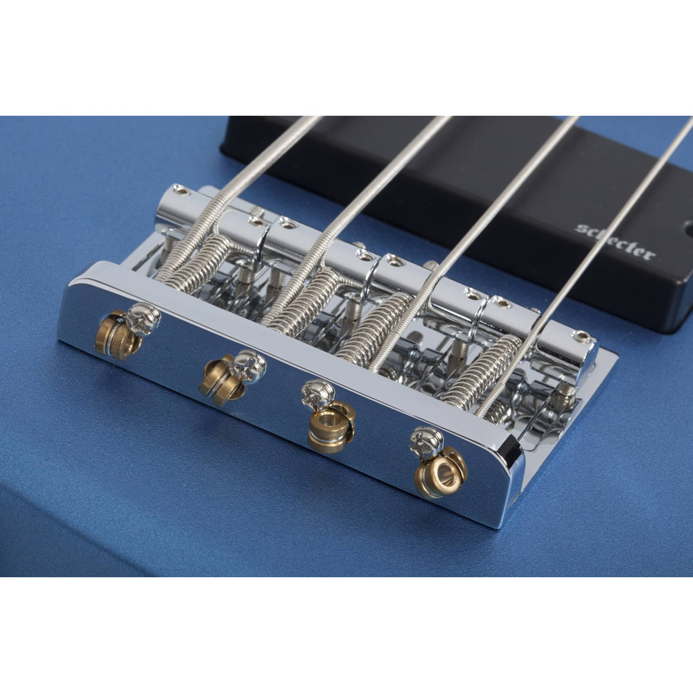 Schecter C-4 Deluxe Satin Metallic Light Blue