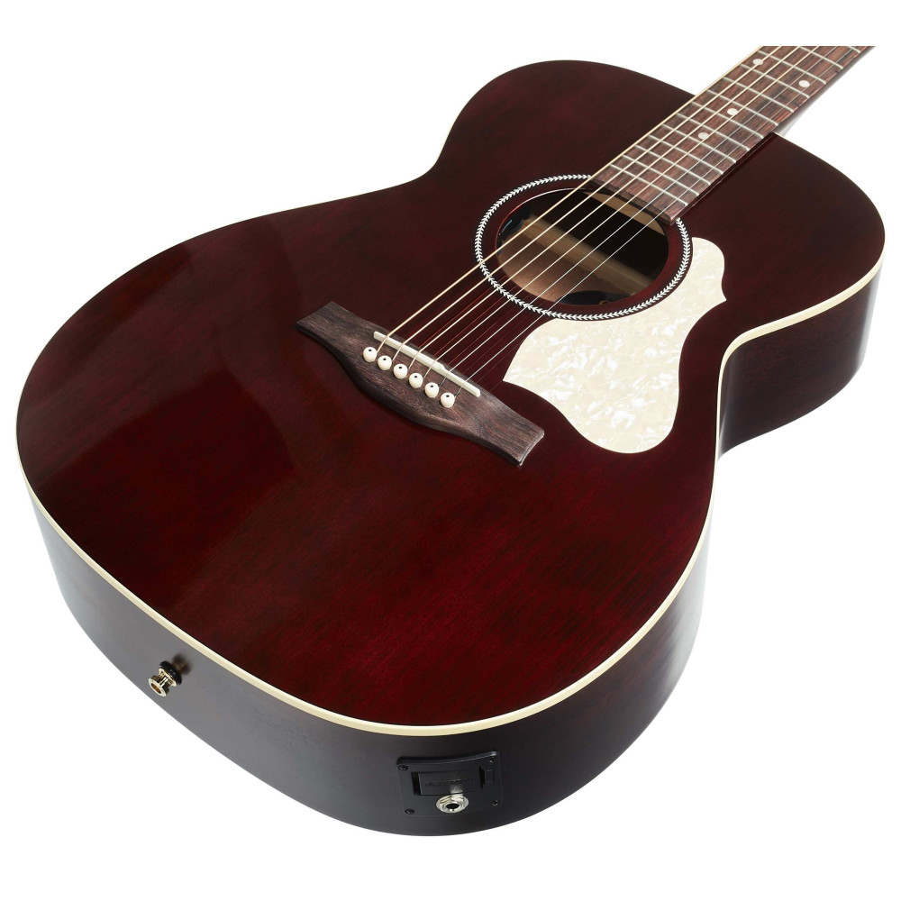 Seagull M6 LTD Ruby Red CH EQ
